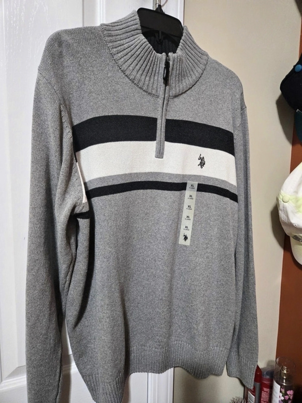 U.S. Polo Assn. Zip-Up Sweater. Striped in Gray & Black XL NWT